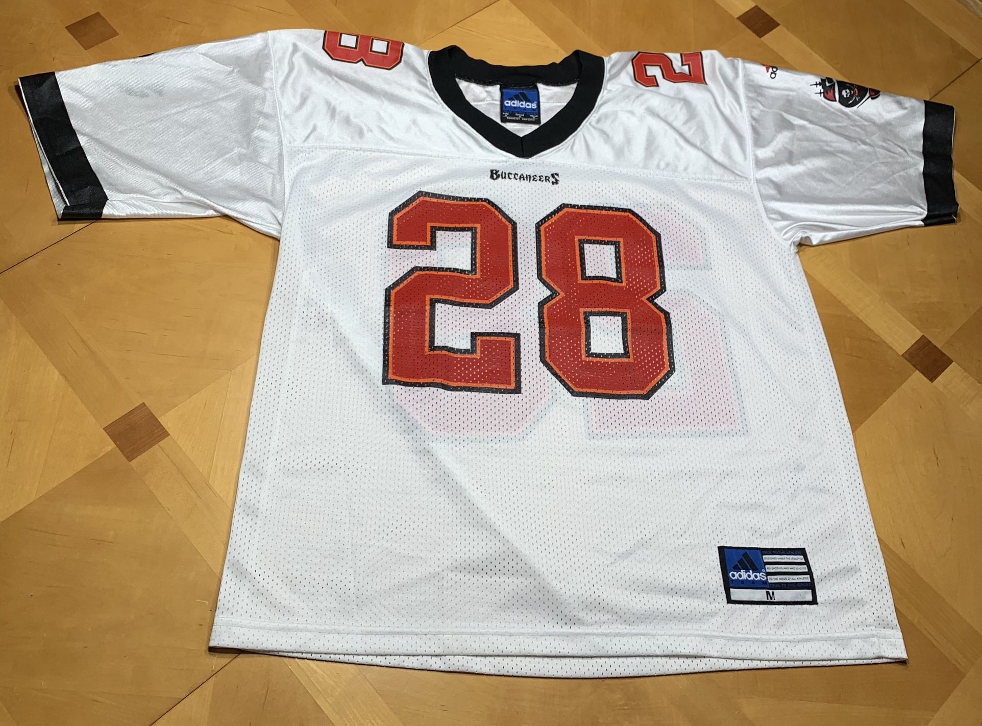 Tampa Bay Buccaneers  Warrick Dunn  Adidas NFL Jersey  Men's Medium Football