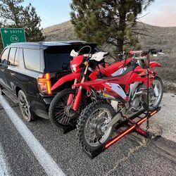 Black Widow AMC-600-2-PRO Dual Moto Hitch Carrier with LED brakelight  and turn signals