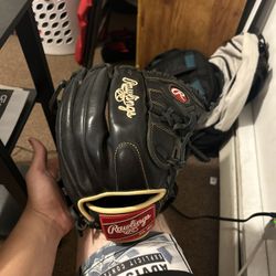 Rawlings 3rd base / Picthing Glove 