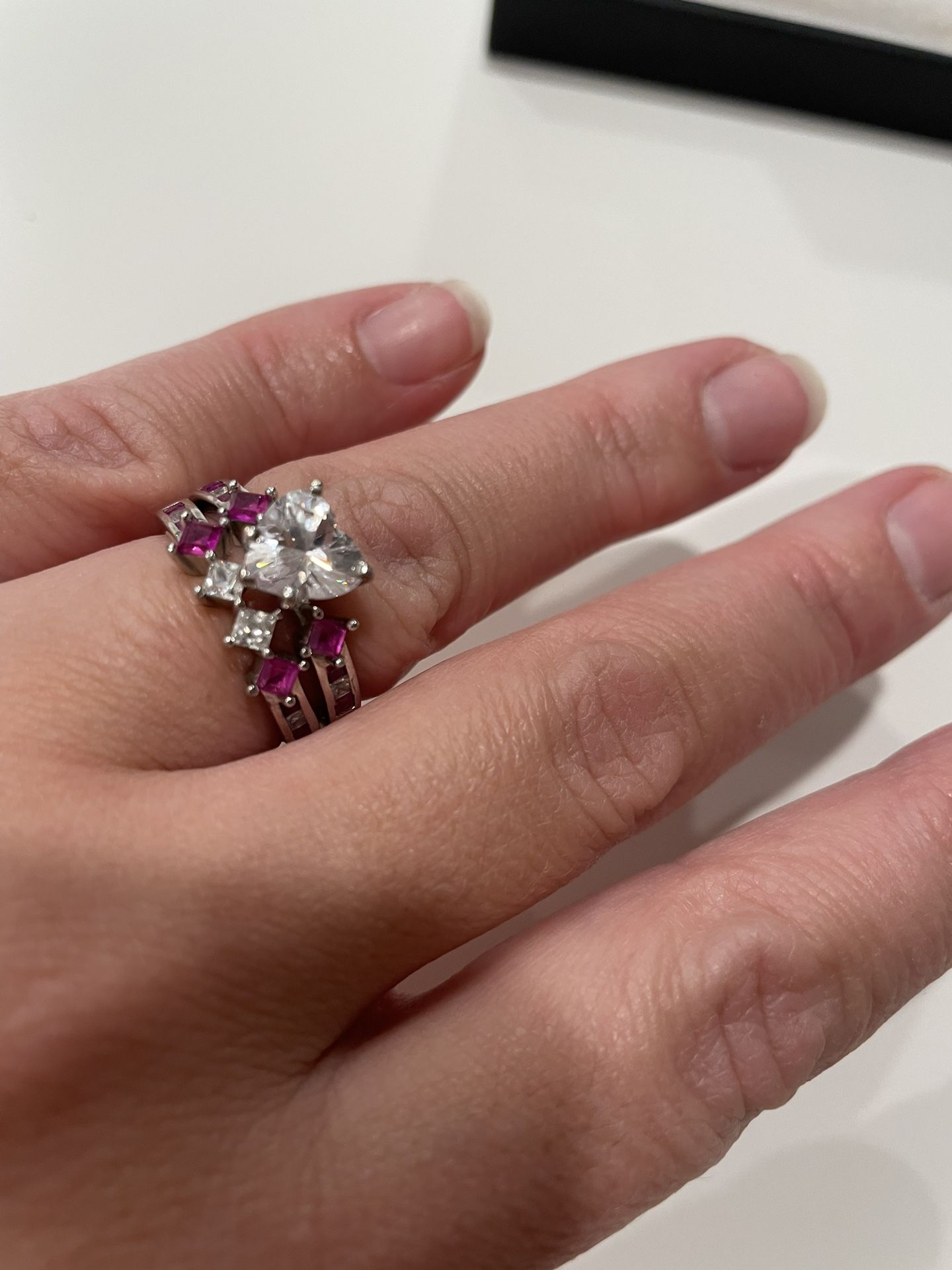 Jeulia Artisan Bridal ring set