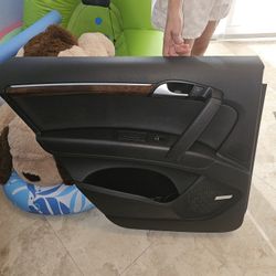 Audi Q7 Rear Door Panels And Tailgate Panel