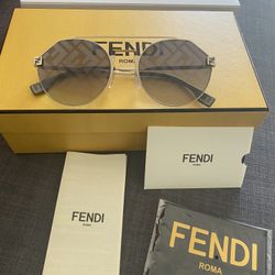 Fendi Sunglasses 