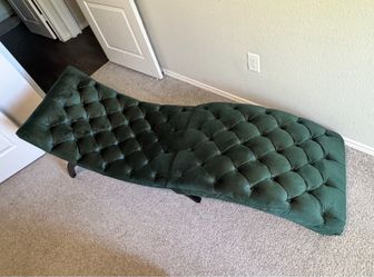 Emerald green chaise