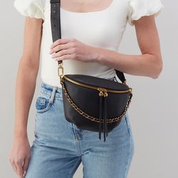 New pebbled black leather hobo bag with chain