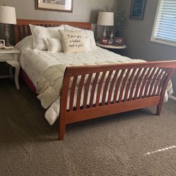 Queen Bed