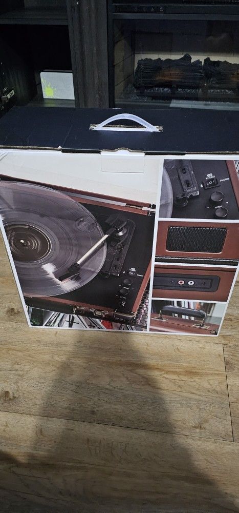 Crosley Executive Deluxe