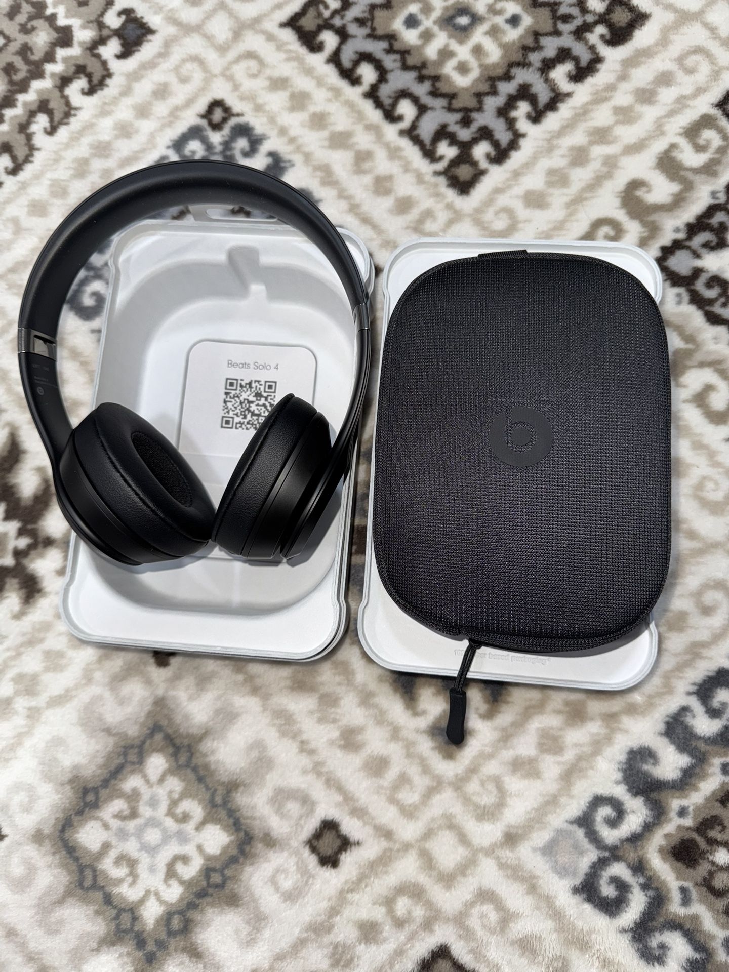 Beats Solo 4 New (Authentic) With Limited Warranty
