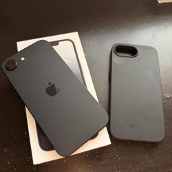 iPhone 16e 256gb Black Unlocked 100% Battery 