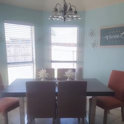 Dinning Table Seats 6