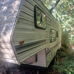 5th Wheel Camper