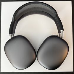 Open Box Apple Airpods Max - Space Gray