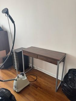 Free items in Cliffside Park 7-9pm