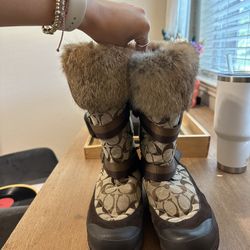 Coach boots