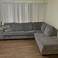 Sectional Couch (Grey)