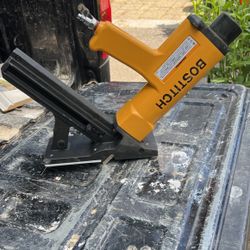 Flooring Nailer