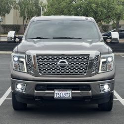2016 Nissan Titan xD