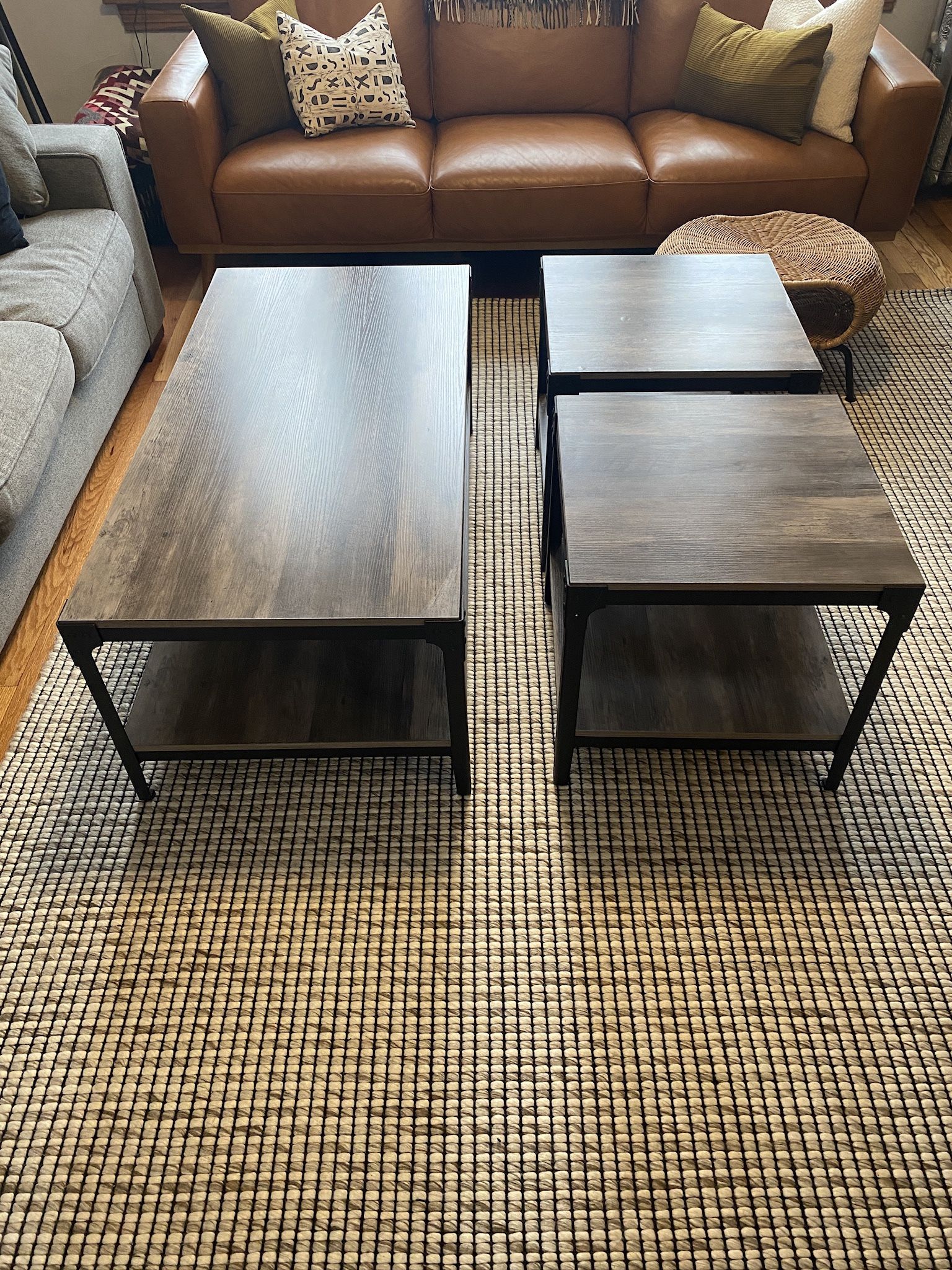 Coffee Table & Matching Side Tables