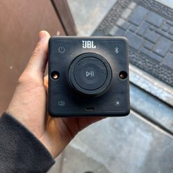 JBL Aura BT