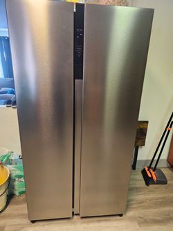 Frigidaire 21.4 Cu. Ft. Side-by-Side Refrigerator