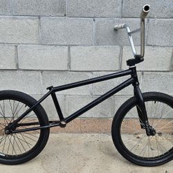 Cult Snafu Fit Stolen Bmx