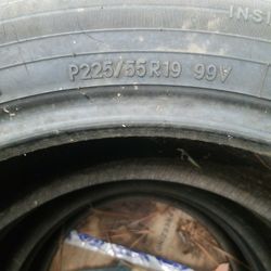 225/55/19 Llantas