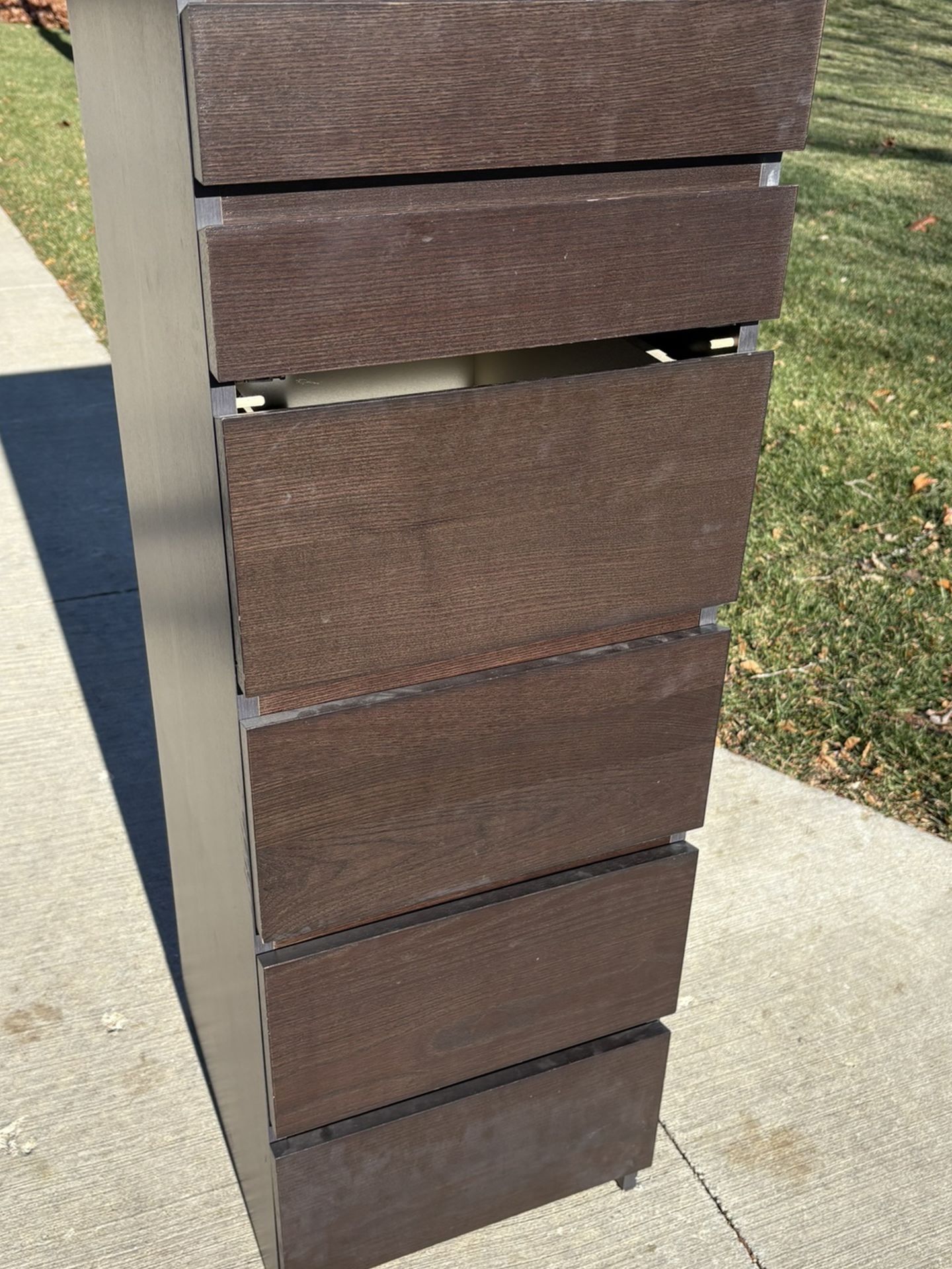 Free IKEA dresser