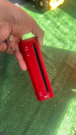 Nintendo Wii Console Red