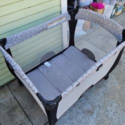 Play Pen
