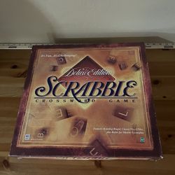 Scrabble 1999 Deluxe Edition