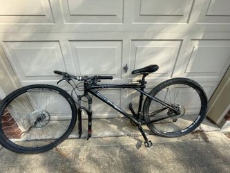 GT Zaskar Carbon Fiber Mountain Bike