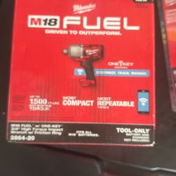 Milwaukee M18 Fuel W/One key 3/4 High Torque Impact Wrench W/ Friction Ring