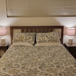 Bedroom Set – Bed Frame, Dresser, Nightstands, Mattress & Lamps (Great Condition)