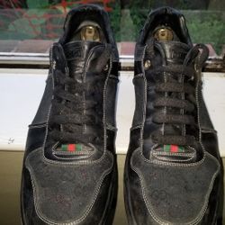 Black Gucci Sneakers 