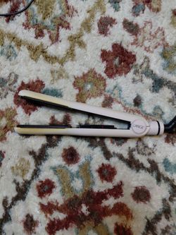 L'ange Hair Straightener Flat Iron