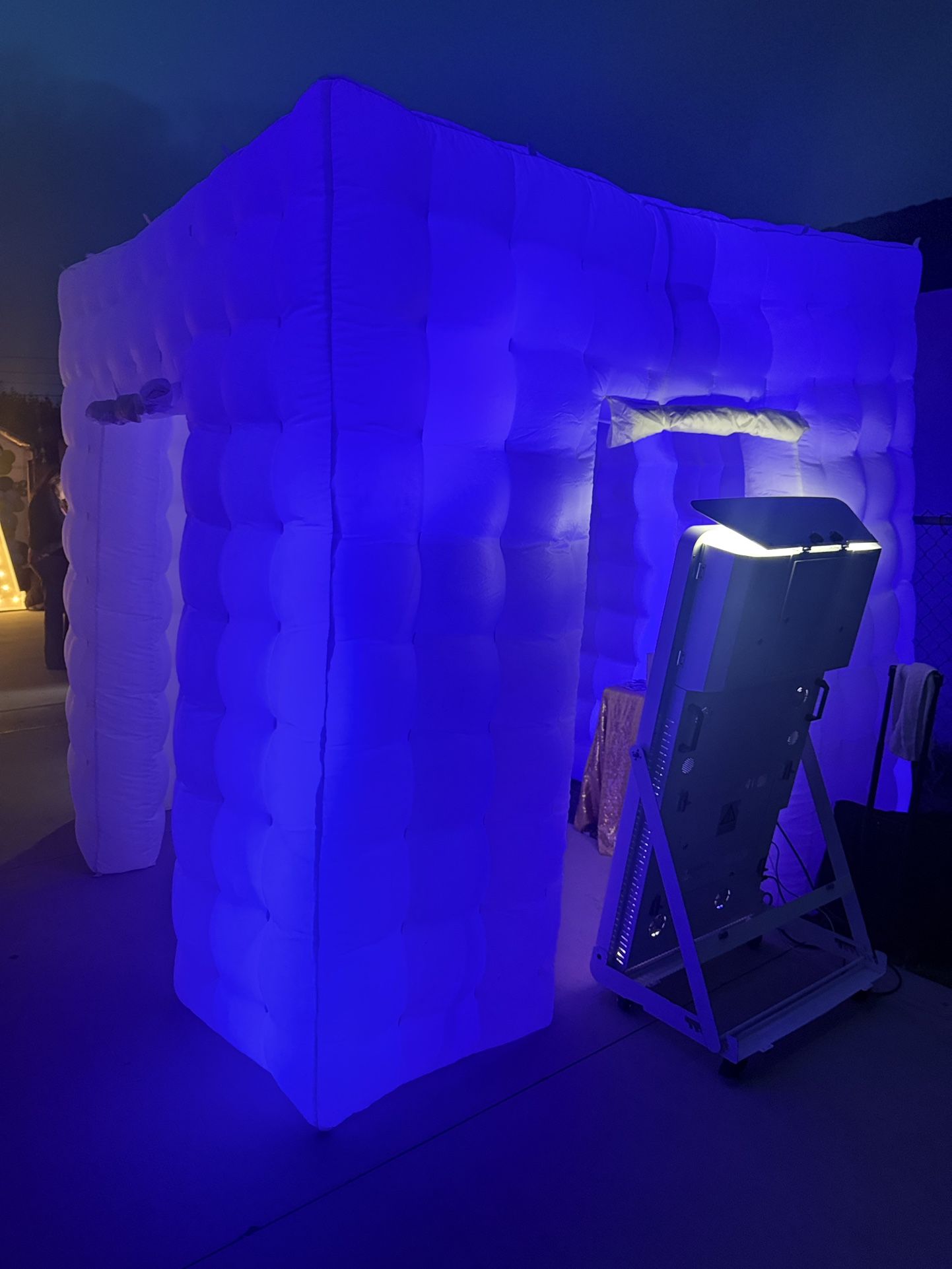 Photo Booth +dessert Table