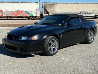 2004 Ford Mustang