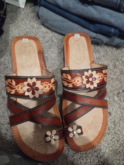 Woman sandals