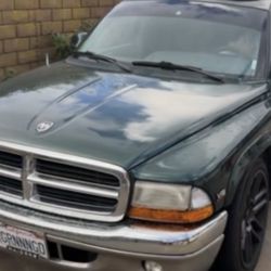 2000 Dodge Dakota