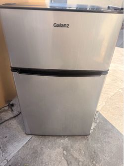 Small Refrigerator