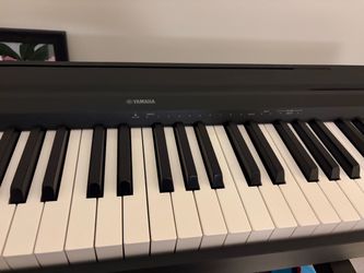 Yamaha P-71