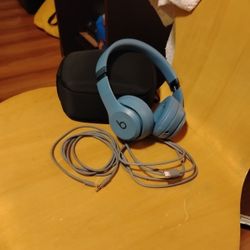 Beats Pro 4 Headphones