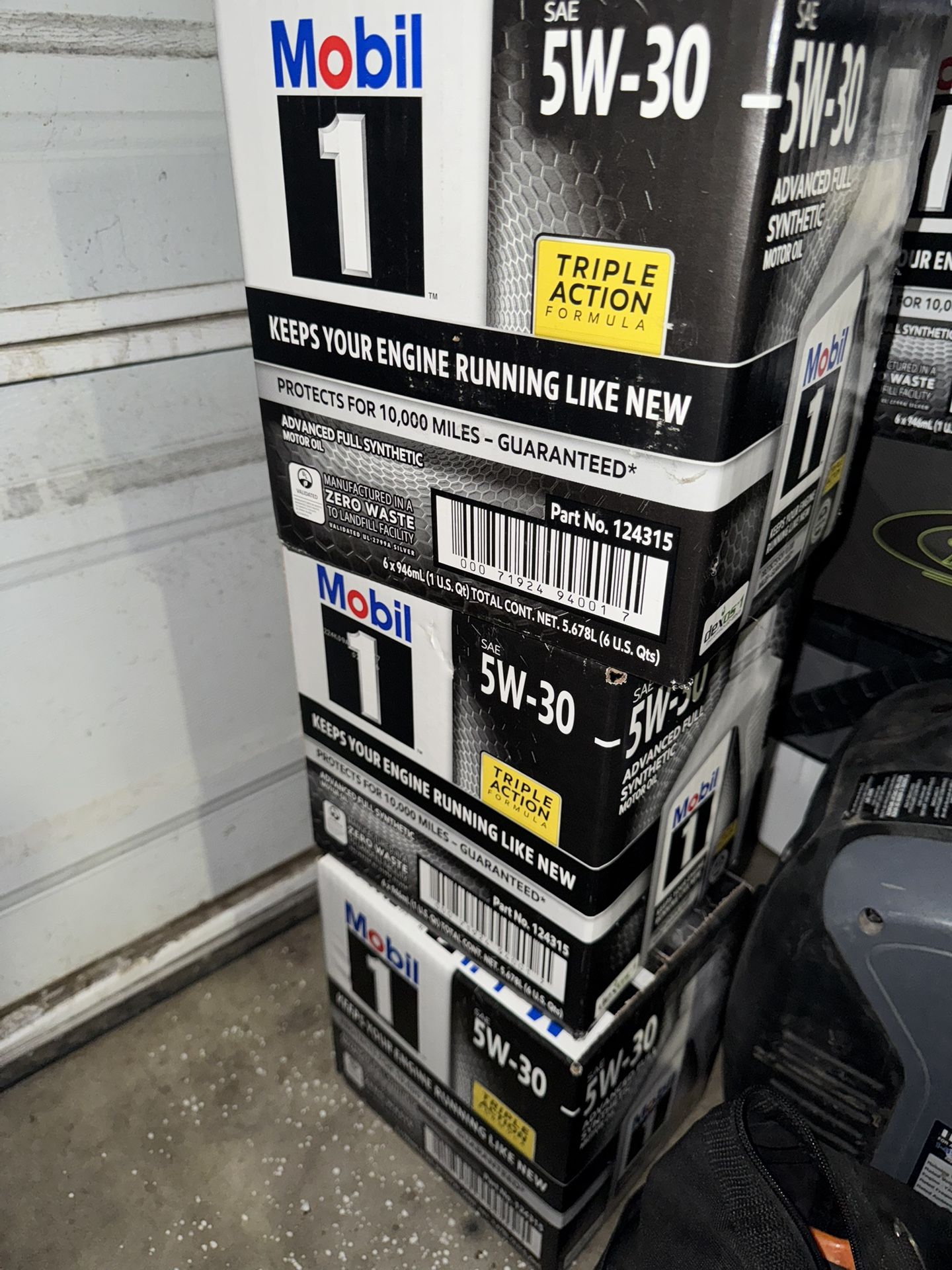 5w30 Triple Action Mobil1 Oil New