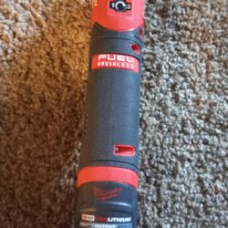 Milwaukee Fuel Die Grinder and Two M12 Batteries 