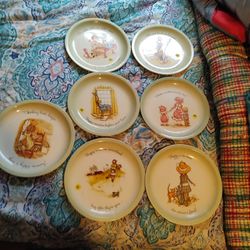 Seven Holly Hobby Collection Plates