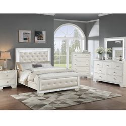 Queen Bedroom Set