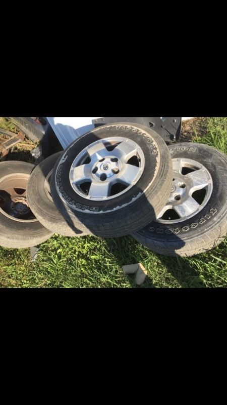 Toyota tundra wheels + tires