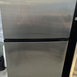 Element Beautiful Stainlees Steel Refrigerator 