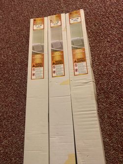 Mini blinds . $5 for each .