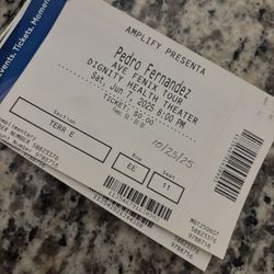2 Tickets