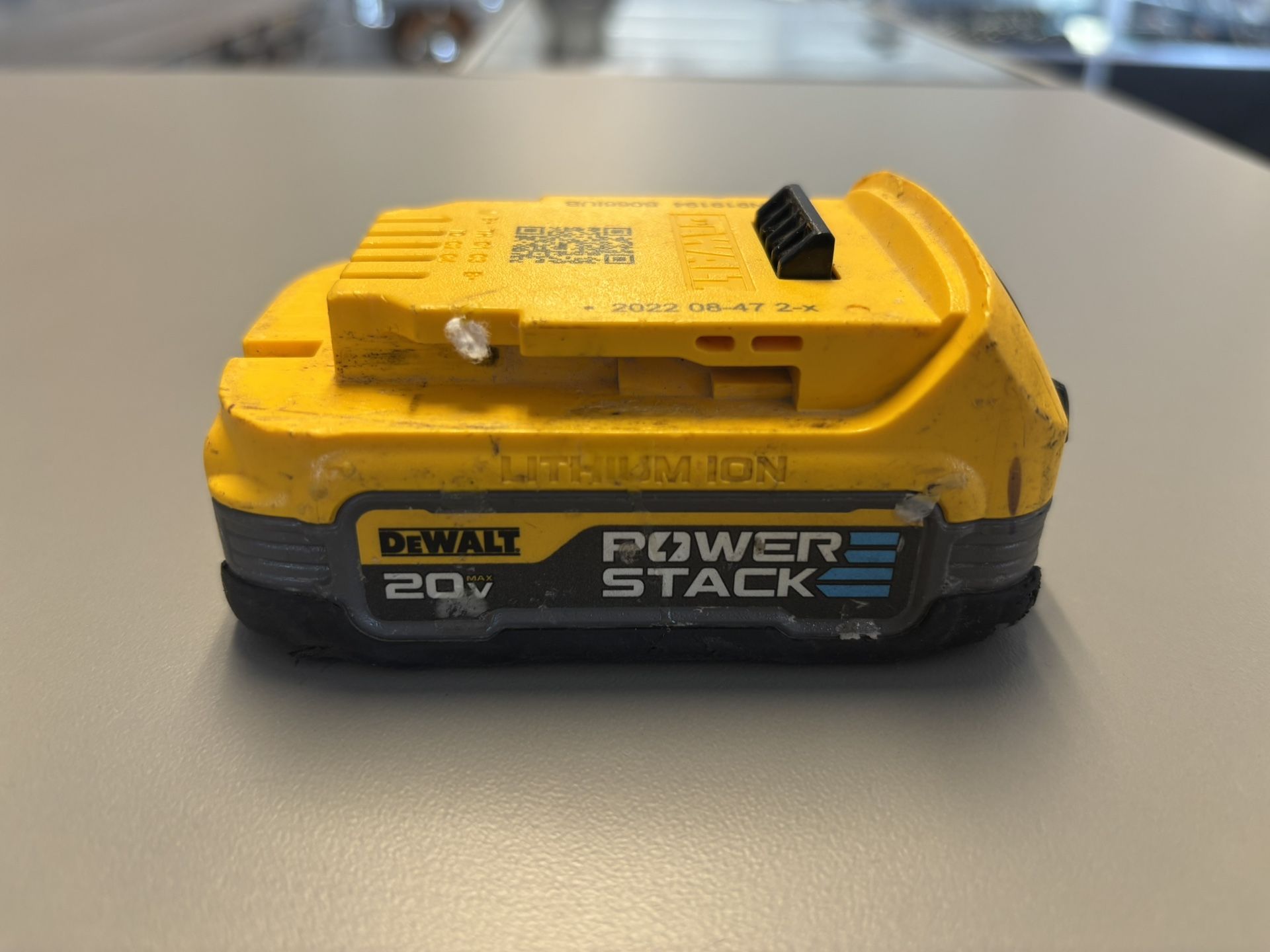 Dewalt 20v Power Stack Battery